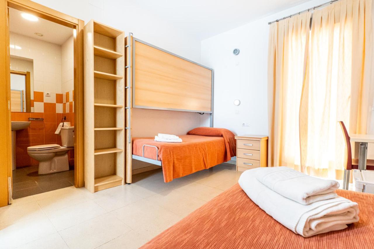 Albergue Inturjoven Marbella Exterior photo